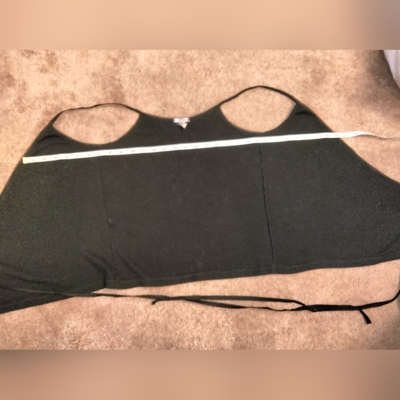 Tie Wrap Top - Picture 7 of 14